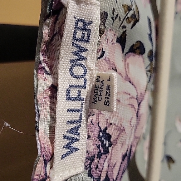 Women's Wallflower kimono style cover up/top - Picture 5 of 8